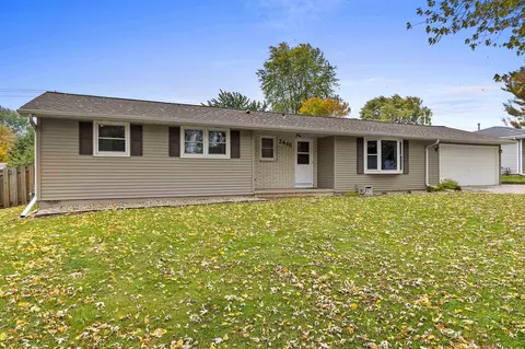 2445 Basswood St, Green Bay, WI 54313