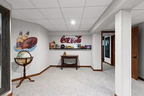 Entry Way - 133 S Pine Ct, Appleton, WI 54914 photo 6 of 6