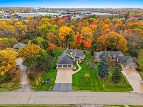 View/Area - 133 S Pine Ct, Appleton, WI 54914 photo 8 of 13