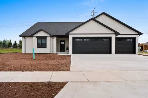 201 Rivers Edge Dr, Kimberly, WI 54136
