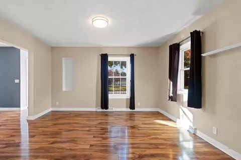 Living - 430 E Glendale Ave, Appleton, WI 54911 photo 6 of 6