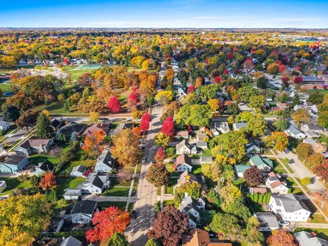 View/Area - 430 E Glendale Ave, Appleton, WI 54911 photo 11 of 12