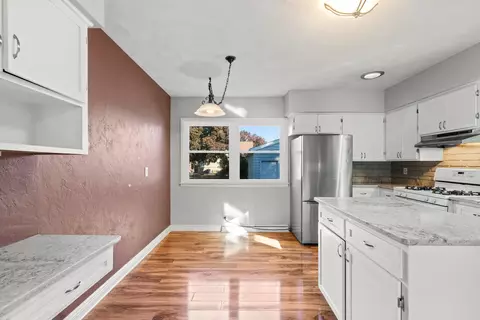 Kitchen - 430 E Glendale Ave, Appleton, WI 54911 photo 1 of 4