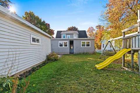 Exterior - 430 E Glendale Ave, Appleton, WI 54911 photo 6 of 7