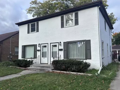 1280 Division St, Green Bay, WI 54303