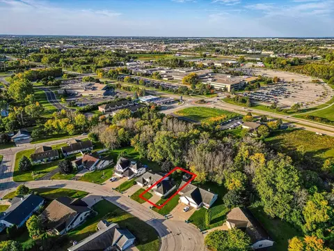 View/Area - 2615 N Millbrook Rd, Appleton, WI 54914 photo 3 of 7