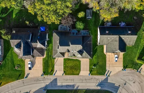View/Area - 2615 N Millbrook Rd, Appleton, WI 54914 photo 2 of 7