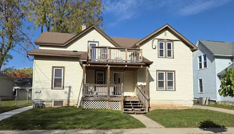 520 W Commercial St, Appleton, WI 54911