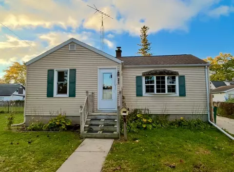 372 Evergreen Ave, Fond Du Lac, WI 54935