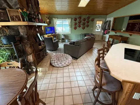 Living - n7485 County Road G, Gresham, WI 54128 photo 1 of 6