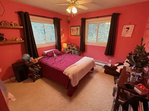 Bedroom - n7485 County Road G, Gresham, WI 54128 photo 4 of 6