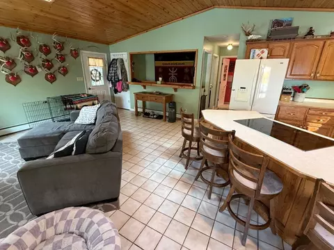 Kitchen - n7485 County Road G, Gresham, WI 54128 photo 3 of 7