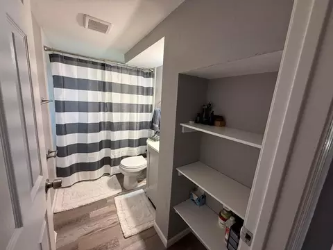 Bath - 1620 E Dall Ave, Appleton, WI 54911 photo 1 of 4