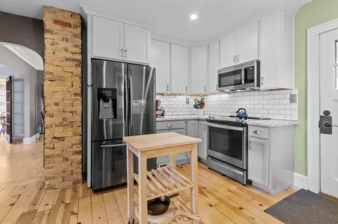 Kitchen - 511 S Mueller St, Appleton, WI 54914 photo 1 of 3