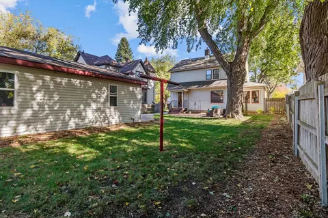Exterior - 511 S Mueller St, Appleton, WI 54914 photo 7 of 8