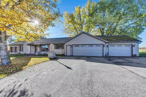 w7571 County Road M, Shawano, WI 54166