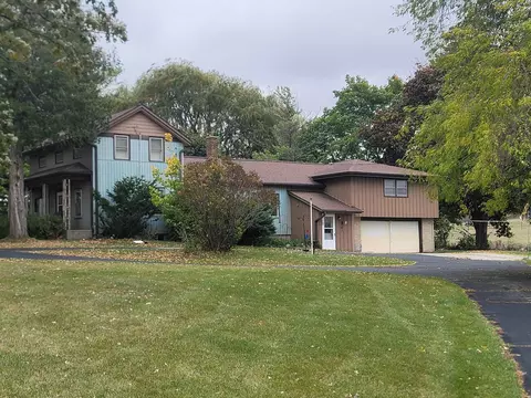w5315 Sumac Road, Plymouth, WI 53073