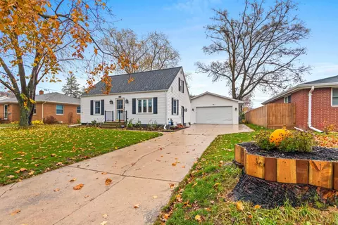 1201 S Fisk St, Green Bay, WI 54304