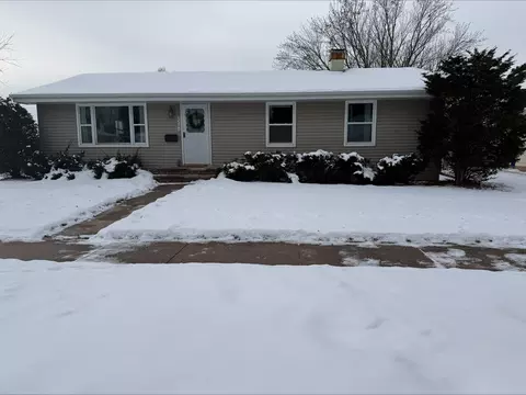 2201 N Elinor St, Appleton, WI 54914