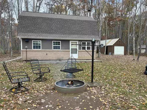 w12330 East Bedora Court, Stephenson, WI 54114