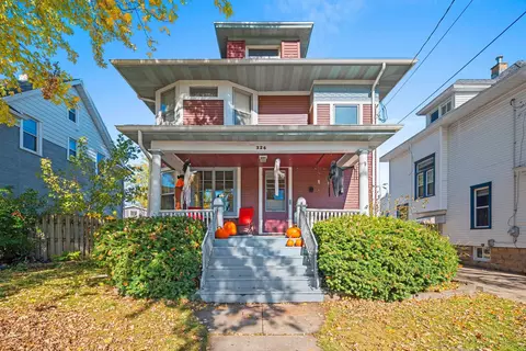 326 Saratoga Ave, Oshkosh, WI 54901