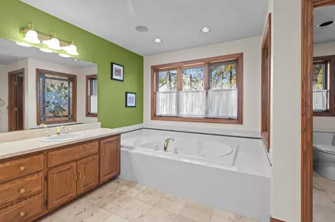 2800 Schaefer Cir, Appleton, WI 54915 photo 33