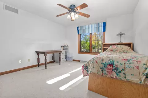 2800 Schaefer Cir, Appleton, WI 54915 photo 38