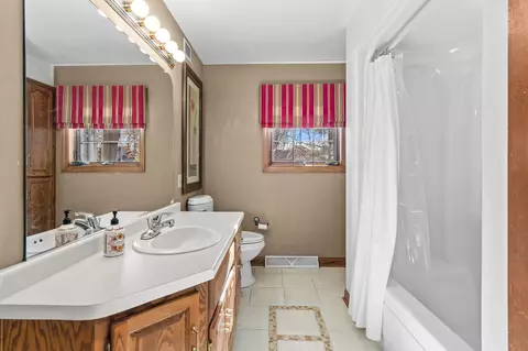 2800 Schaefer Cir, Appleton, WI 54915 photo 40
