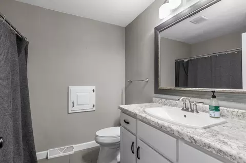 11 Hilltop Ct, Appleton, WI 54914 photo 32