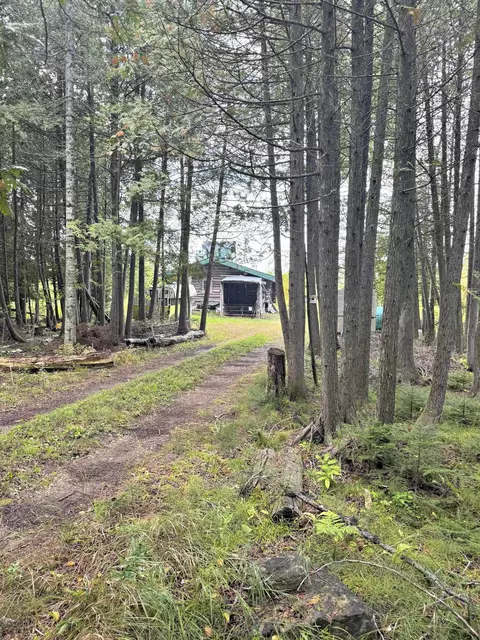 w2551 County Road 338, Menominee, MI 49858