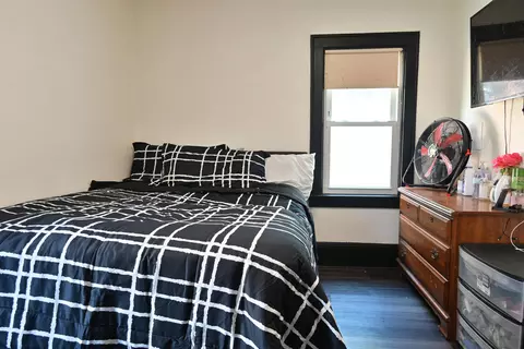 Bedroom - 500 S Pierce Ave, Appleton, WI 54914 photo 2 of 3