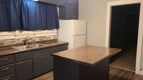 Kitchen - 1326 W Spencer St, Appleton, WI 54914 photo 3 of 4
