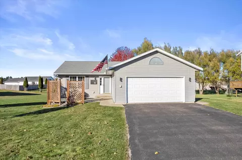 6302 Isaiah St, Weston, WI 54476