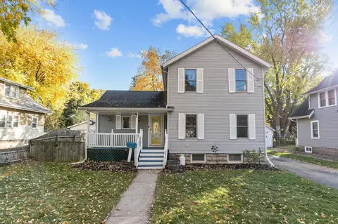 1600 N Superior St, Appleton, WI 54911