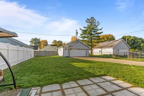 1357 W Spring St, Appleton, WI 54914 photo 9