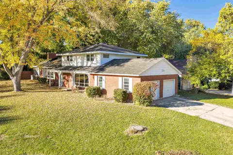 401 Simonet St, Green Bay, WI 54301