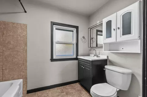 1200 S Kernan Ave, Appleton, WI 54915 photo 20