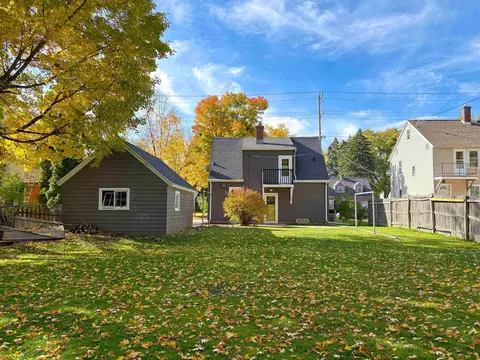 Exterior - 1612 N Erb St, Appleton, WI 54911 photo 5 of 7
