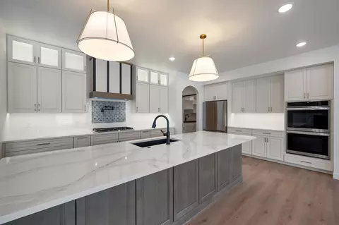 Kitchen - 110 Beckerae Ct, Wrightstown, WI 54180 photo 4 of 12