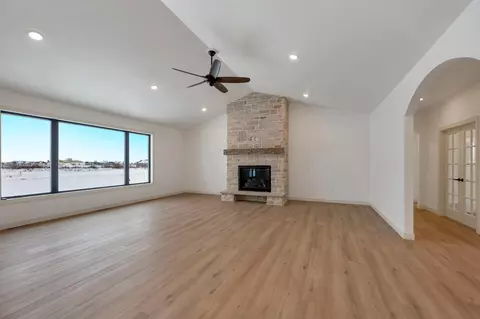 Living - 110 Beckerae Ct, Wrightstown, WI 54180 photo 3 of 5