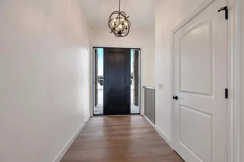 Entry Way - 110 Beckerae Ct, Wrightstown, WI 54180 photo 2 of 15