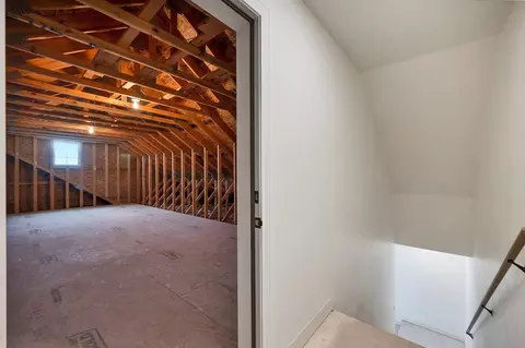 Entry Way - 110 Beckerae Ct, Wrightstown, WI 54180 photo 15 of 15
