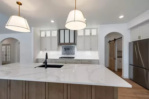 Kitchen - 110 Beckerae Ct, Wrightstown, WI 54180 photo 3 of 12
