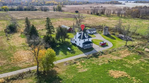 n5697 Skunk Hollow Road, Ripon, WI 54971