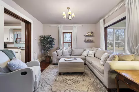 Living - 814 Main St, Wrightstown, WI 54180 photo 3 of 3