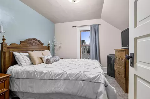 Bedroom - 814 Main St, Wrightstown, WI 54180 photo 3 of 7