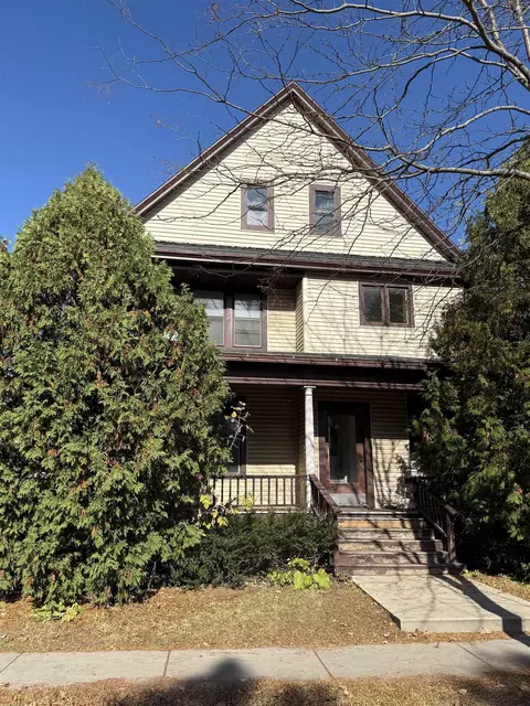 157 6th St, Fond Du Lac, WI 54935