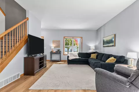 Living - 4124 E Glory Ln, Appleton, WI 54913 photo 4 of 5