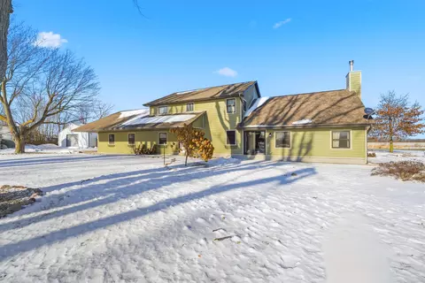 w8594 Hooyman Road, Shiocton, WI 54170