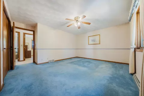 Bedroom - 2635 S Harmon St, Appleton, WI 54915 photo 6 of 7